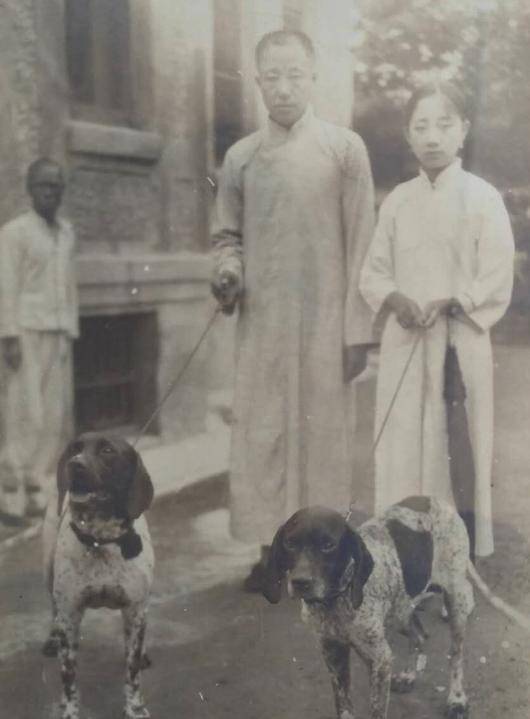 1964年，毛泽东得知载涛生活困难，致信章士钊：送上人民币2000元