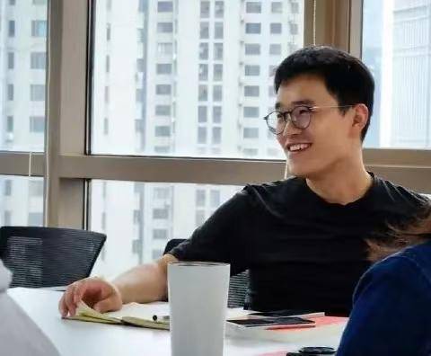 王腾被小米辞退,认证账号已封!雷军曾点名其“动不动泄密”